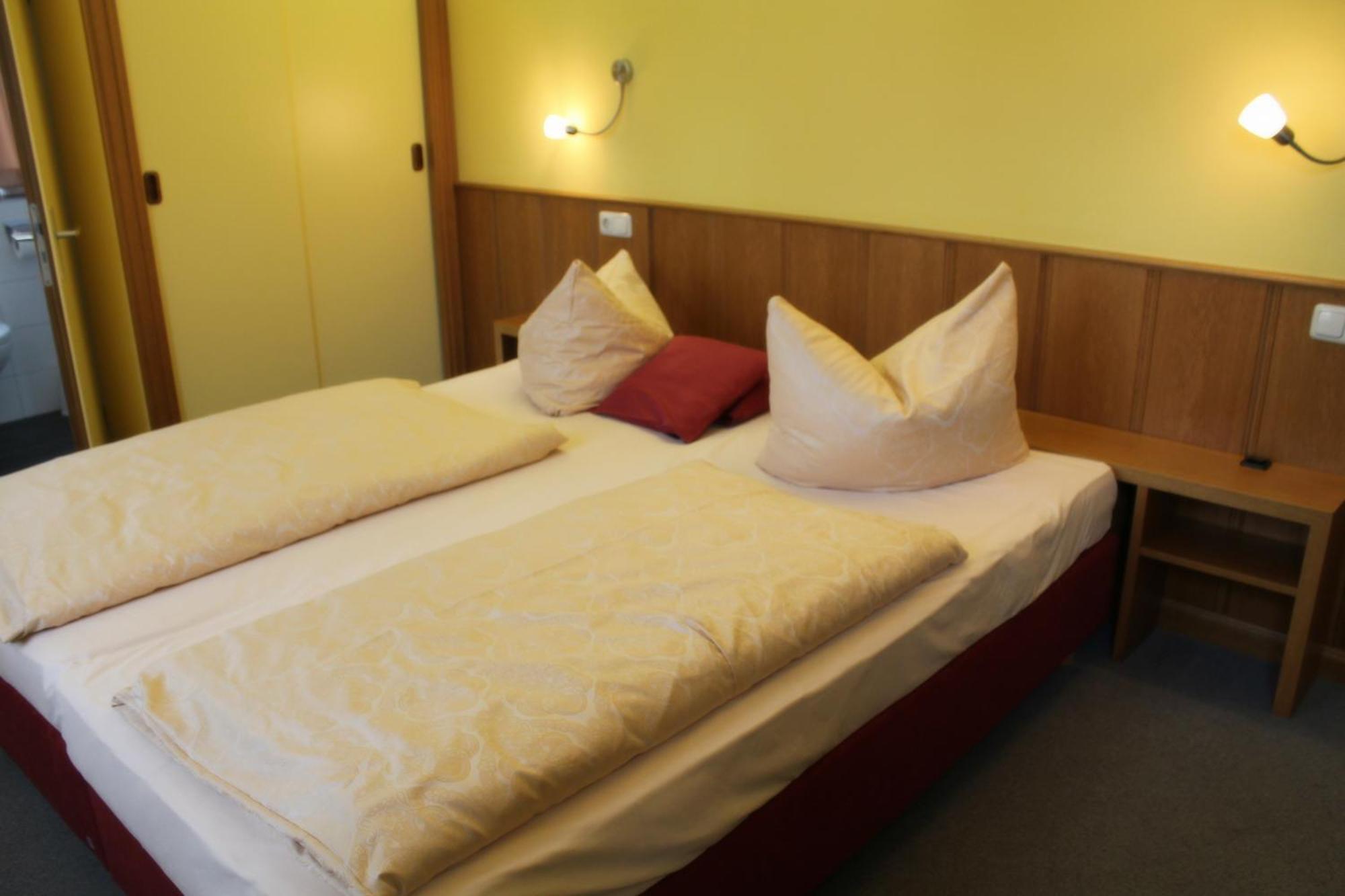 Hotel Schwarzes Lamm Rothenburg ob der Tauber Esterno foto